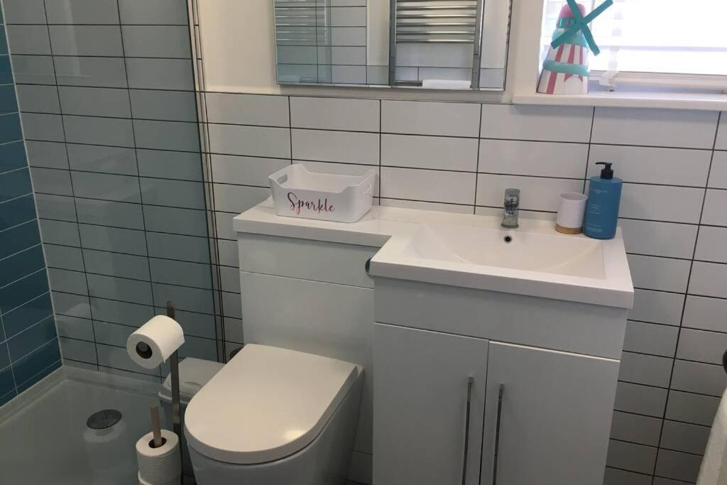 Stylish Holiday Let In Central Broadstairs Apartment ภายนอก รูปภาพ