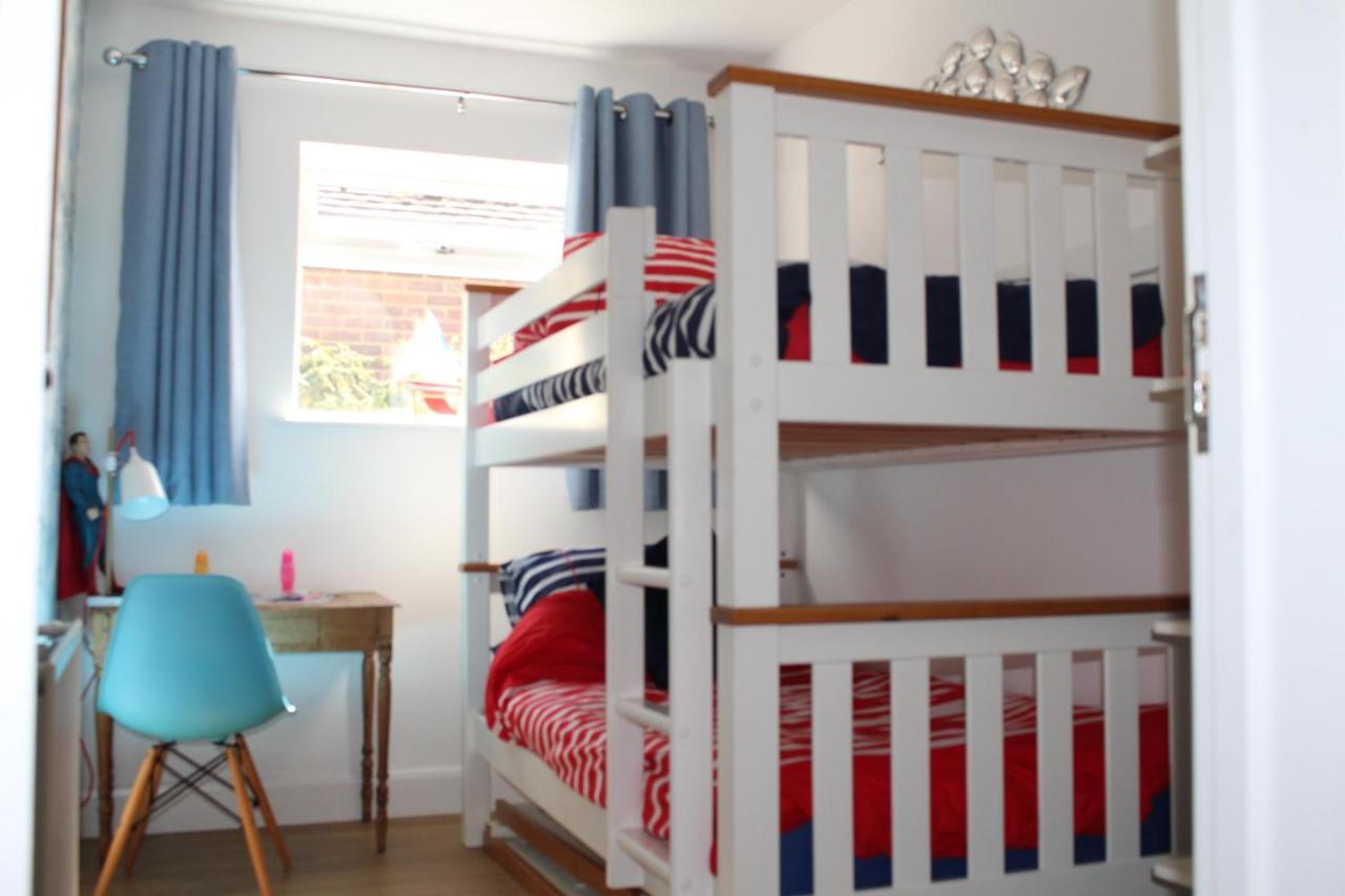 Stylish Holiday Let In Central Broadstairs Apartment ภายนอก รูปภาพ